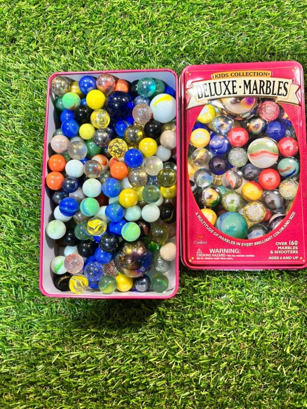 Cardinal Deluxe Marbles Tin Over 160 Glass Marbles & Shooters